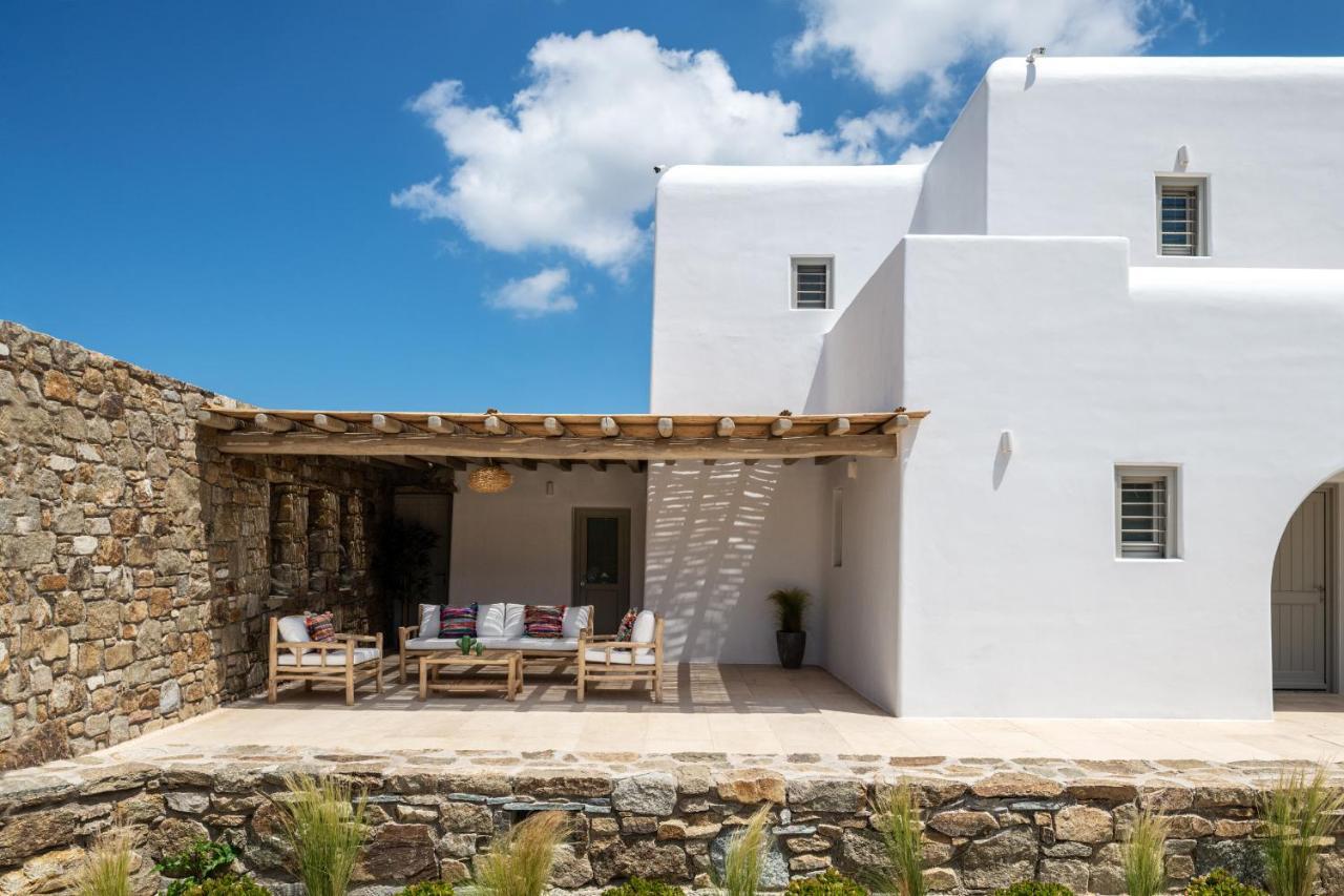 Mykonos Ag Villas In Ftelia Beach Bagian luar foto