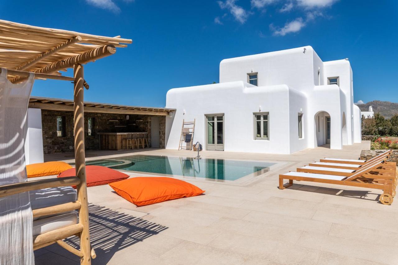 Mykonos Ag Villas In Ftelia Beach Bagian luar foto