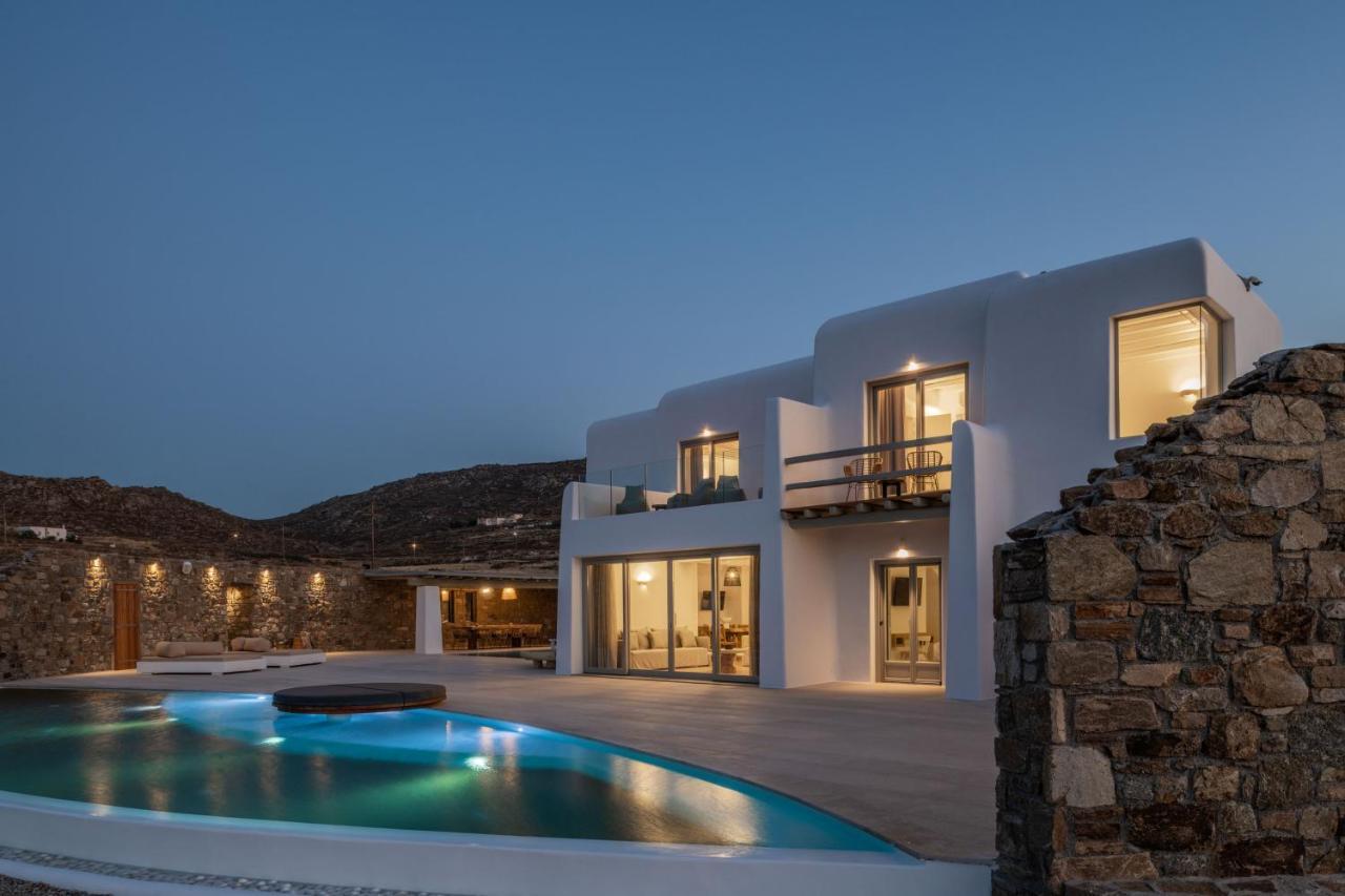 Mykonos Ag Villas In Ftelia Beach Bagian luar foto
