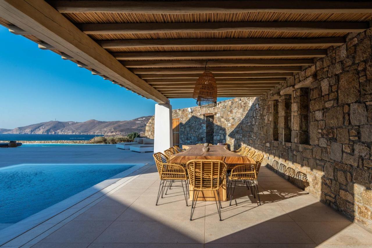 Mykonos Ag Villas In Ftelia Beach Bagian luar foto