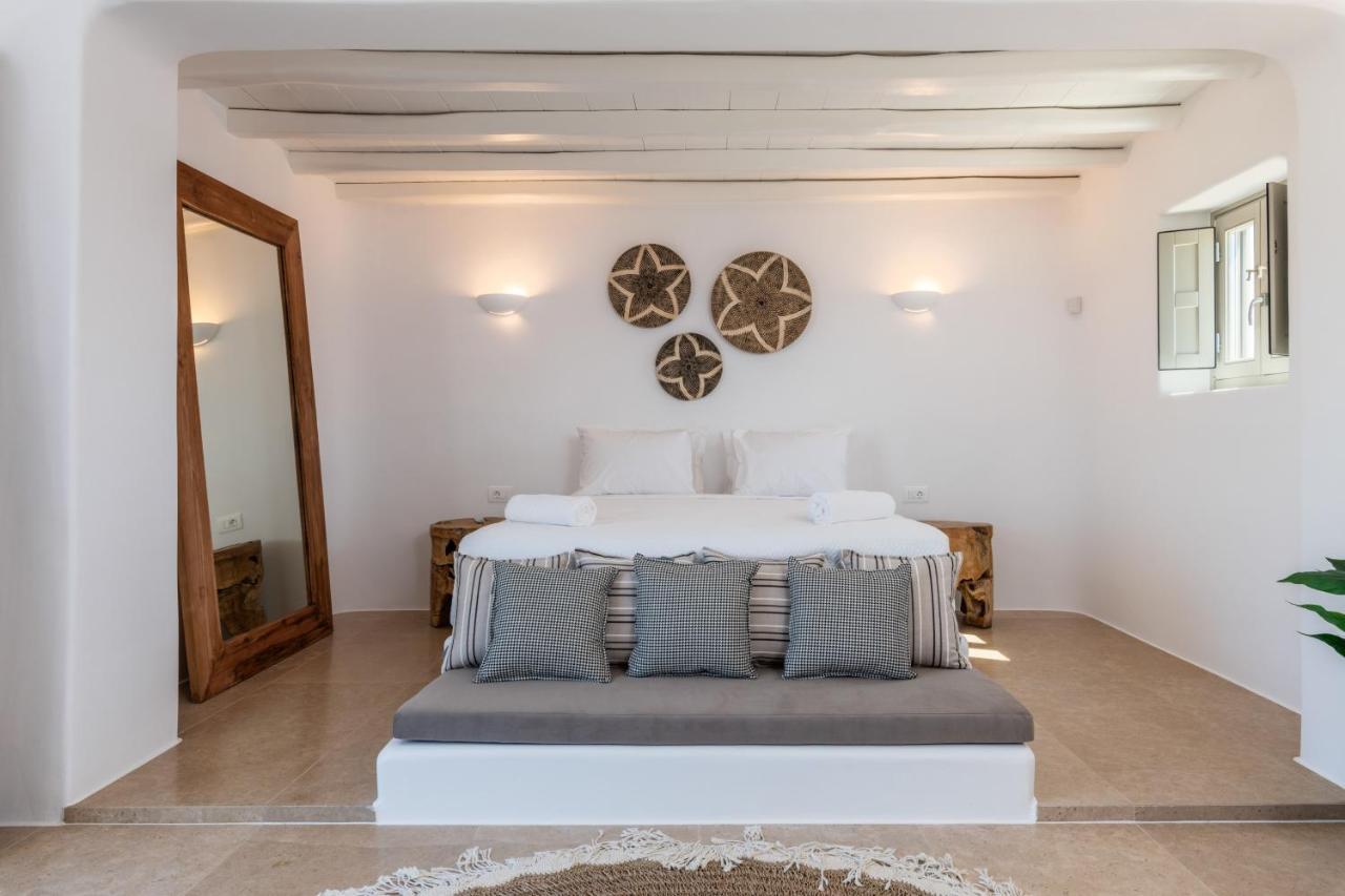 Mykonos Ag Villas In Ftelia Beach Bagian luar foto
