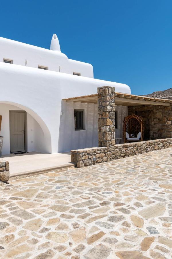 Mykonos Ag Villas In Ftelia Beach Bagian luar foto