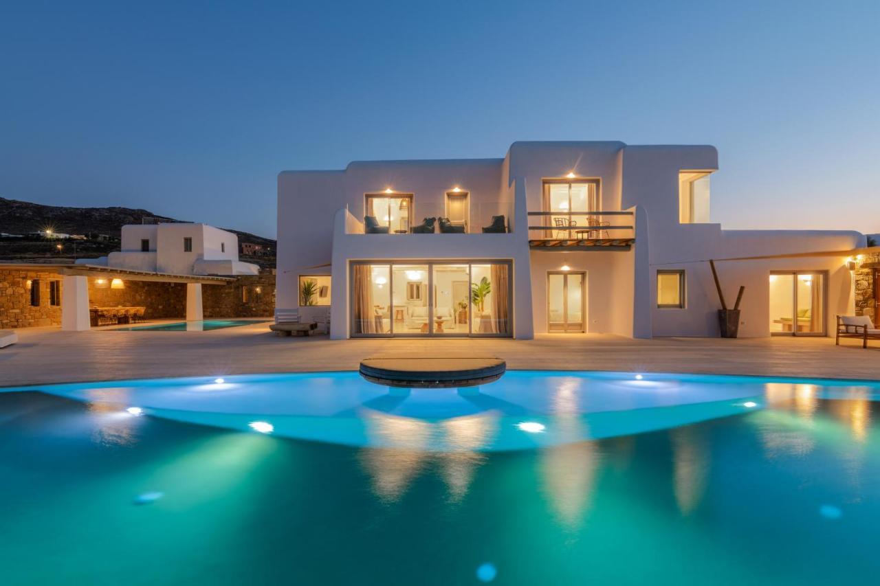 Mykonos Ag Villas In Ftelia Beach Bagian luar foto
