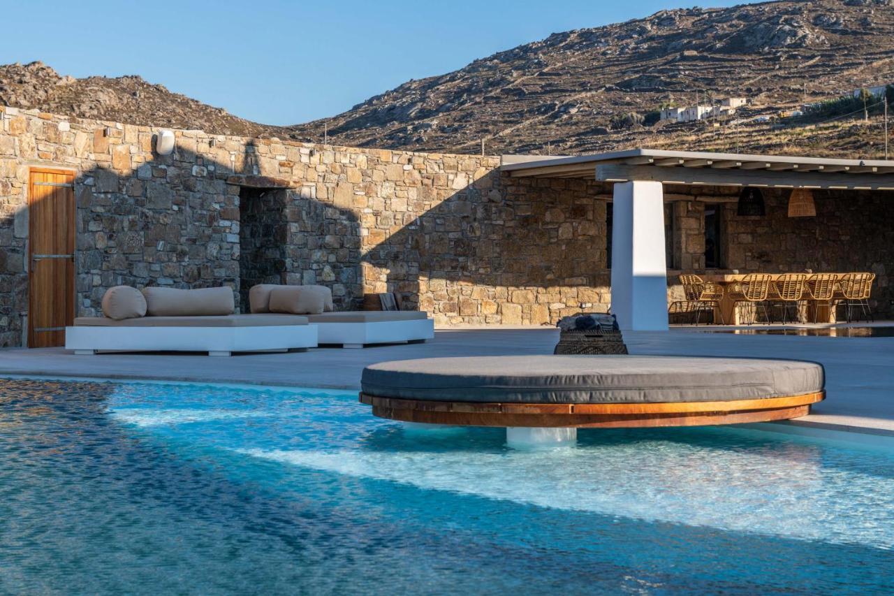 Mykonos Ag Villas In Ftelia Beach Bagian luar foto