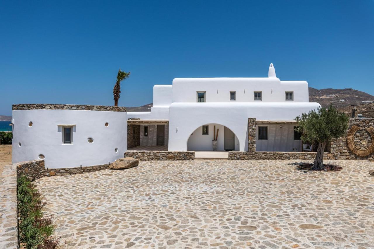 Mykonos Ag Villas In Ftelia Beach Bagian luar foto